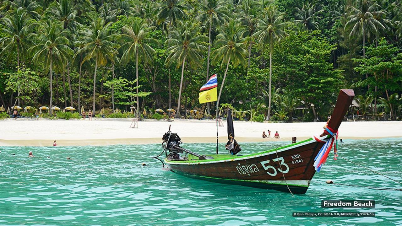 Zen Rooms Rat-U-Thid 200 Phi Road Patong Екстериор снимка